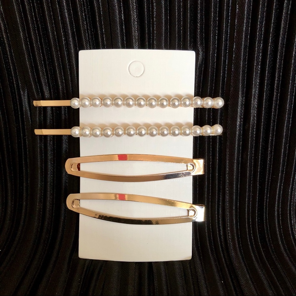 Pearl hair pins and barrette set